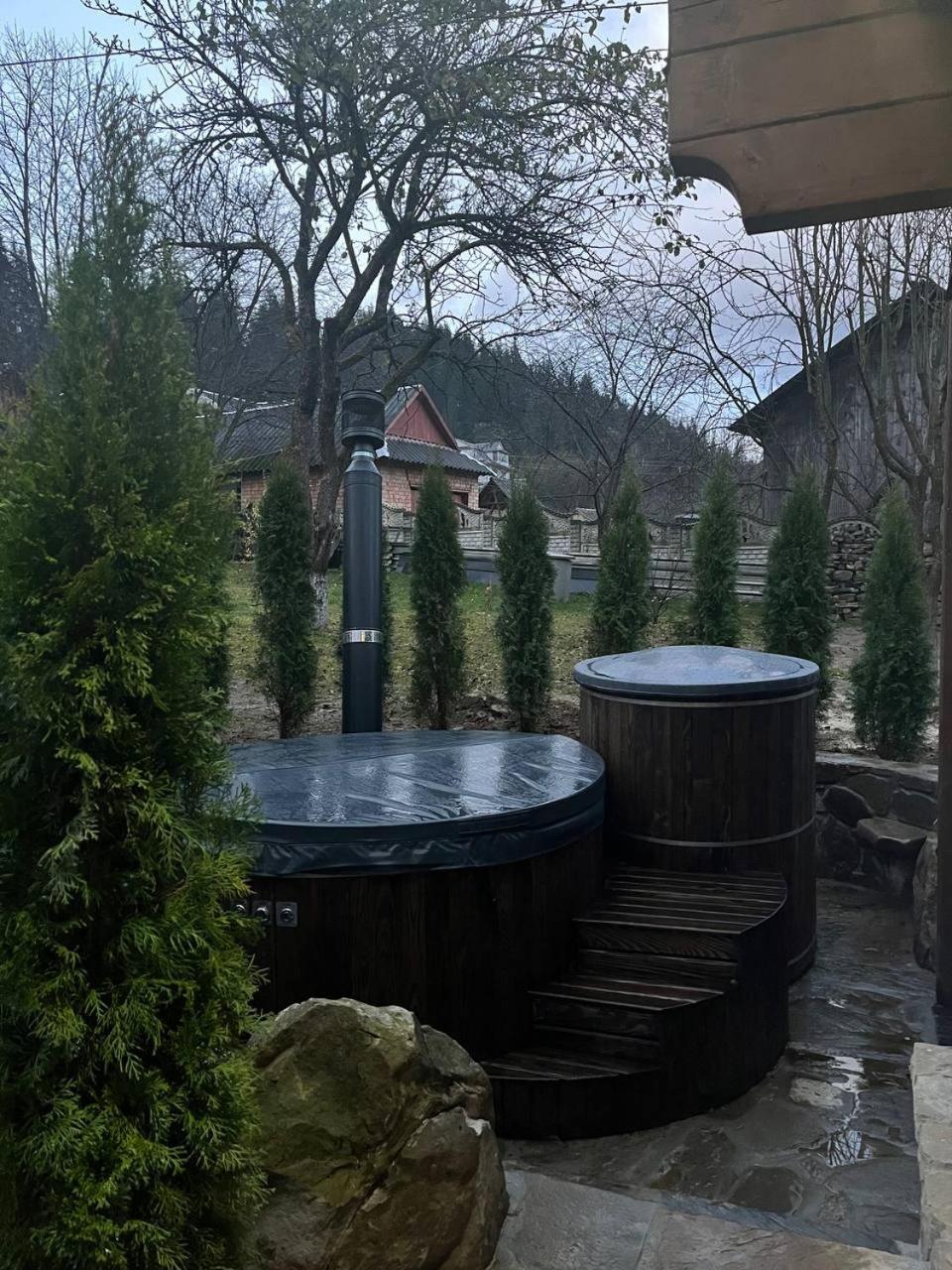 Cottage Familiya Verkhovijna Eksteriør bilde