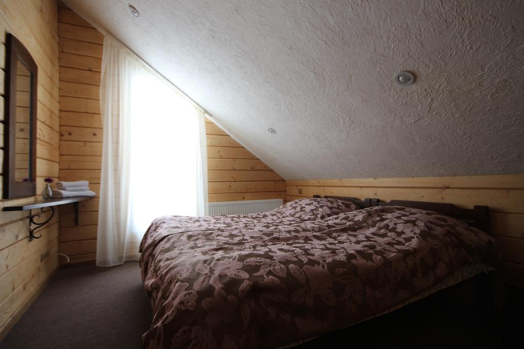 Cottage Familiya Verkhovijna Eksteriør bilde