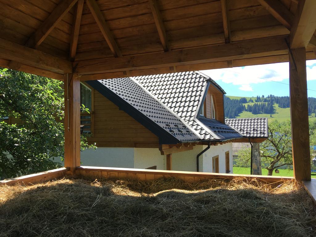 Cottage Familiya Verkhovijna Eksteriør bilde