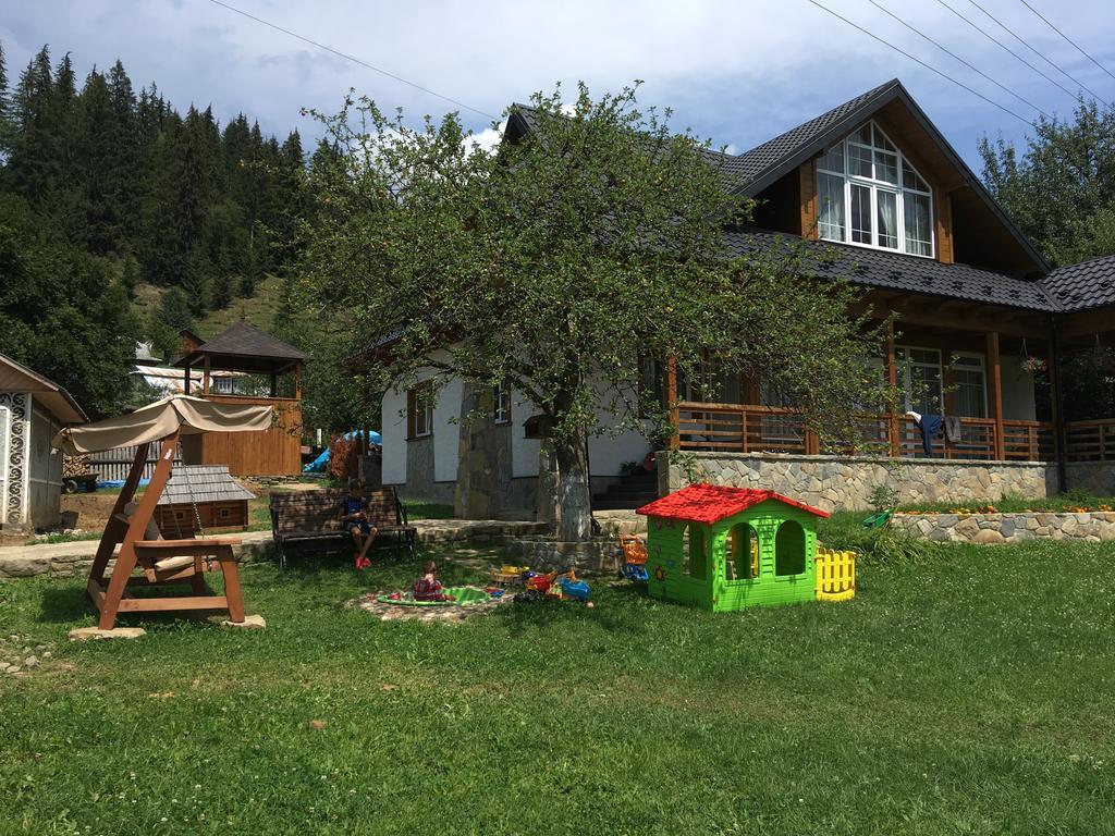 Cottage Familiya Verkhovijna Eksteriør bilde